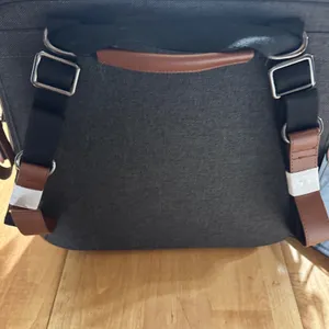 Silver Cross Wave Luxury Changing Diaper Bag Charcoal Gray Brown Trim NWT thumbnail 9