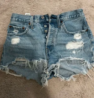 Jean Levi’s 501 Shorts thumbnail 1