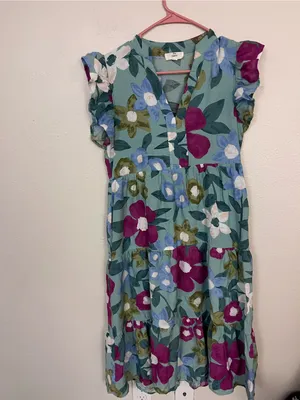 Entro Women’s Beauty Sage Green Floral Midi Dress size small thumbnail 3