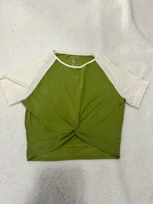 Buffbunny Top Crop knotty  thumbnail 2
