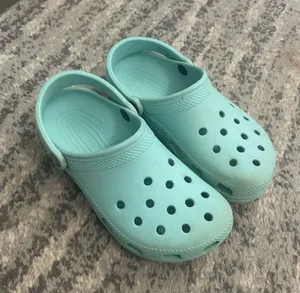 Blue Crocs thumbnail 1