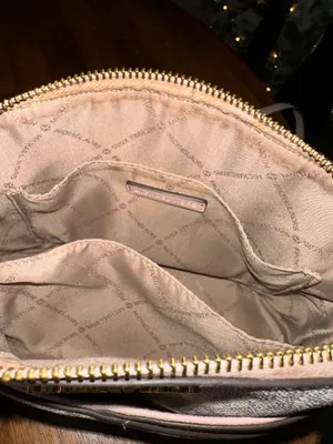 Michael Kors Purse thumbnail 4