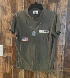 Bubba Gump Vintage Shrimp Co Lieutenant Dan Vintage T-shirt size small 17 length 18 wide thumbnail 1