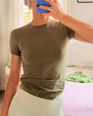 SKIMS T-Shirt thumbnail 2