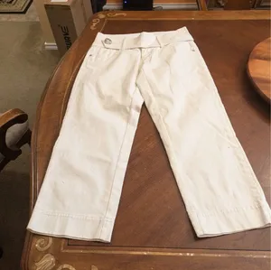 Cache White Denim Capri Jeans Women’s Size 4 thumbnail 1