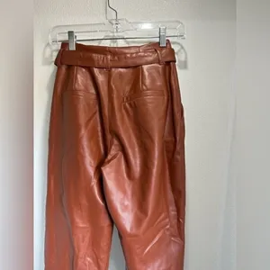Abercrombie and Fitch Belted‎ faux leather Ankle Pants thumbnail 8