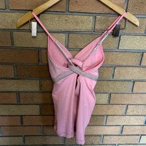 Lululemon Criss Cross Tank Light Pink Elastic Banded Size 6 thumbnail 2