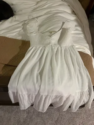 mini white dress Size M thumbnail 1