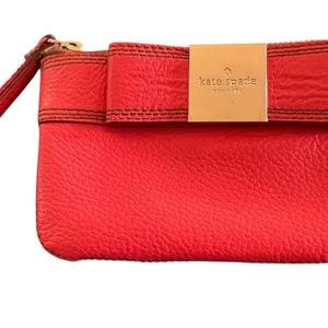 Kate Spade Geranium Pebble Leather Wristlet Bag Bow Gold Hardware Logo Interior thumbnail 2