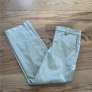 Sunday best khaki pants from Aritzia thumbnail 5