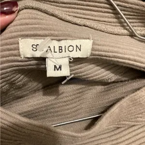 Albion Ribbed Crew Neck Sweater - Beige thumbnail 4