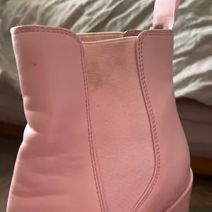 Steve Madden Pink Leather Triple platform Boots thumbnail 11