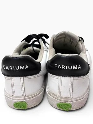 Cariuma Salvas White Leather Black Logo Low Top Sneakers - W 9 / M 7.5 thumbnail 4