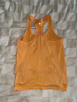 Lululemon Swiftlt tech Tank size‎ 8 thumbnail 4