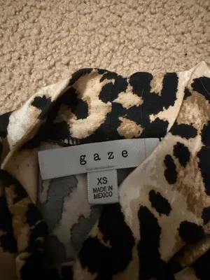 Cheetah Print Top Size XS thumbnail 3