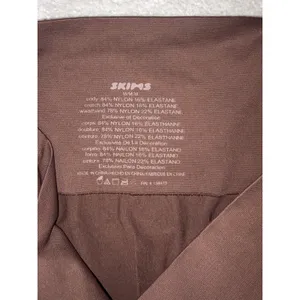 SKIMS Seamless Sculpt Mid Thigh Shorts Shapewear Cocoa Brown Women's M thumbnail 5