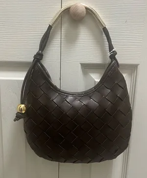 Urban Expressions Elegant Brown Woven Handbag thumbnail 1