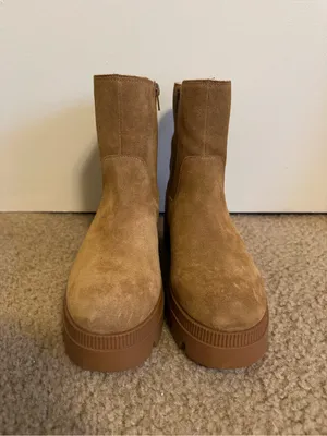 Jessica Simpson Ulalie Suede Platform Lug Booties in Tuscan Tan Size 5.5 thumbnail 3