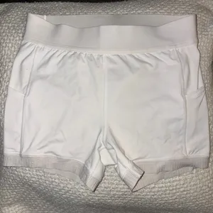 Lululemon Morning Match Short 3.5" thumbnail 1