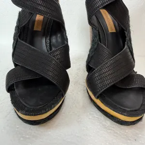 BCBG Maxazria Fritz Open Toe Heels Women's 7B Black Woven Strappy 5" Heel thumbnail 3