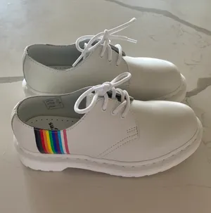 Dr Martens Pride Oxford  thumbnail 3
