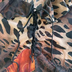 Unique Vintage Vintage Floral and Animal Print Blouse thumbnail 6