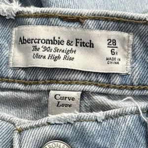 Abercrombie & Fitch 90s Straight Ultra‎ High Rise Denim Light Blue Capsule 6/28 thumbnail 7