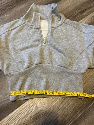 ALO Yoga Vixen Fleece 1/4 Zip Sweatshirt Athletic Heather Grey thumbnail 9