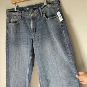 Old Navy Low Rise Baggy Wide Leg Denim Jeans Pants Cotton Blend Blue Size 12 thumbnail 5