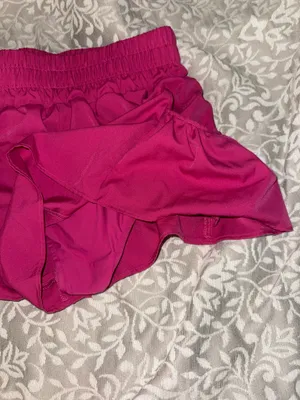 Amazon Shorts free people look alike thumbnail 2