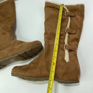 Wanted Chestnut Buckle Boots Women's 8.5 Faux Suede Fur Trim Zip Up Outdoor Cozy thumbnail 2