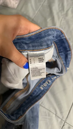 American Eagle Jeans thumbnail 3