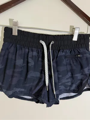 Vuori Clementine Shorts thumbnail 3