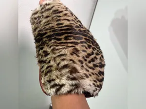 Vintage Animal Print Fur Muff Clutch Handbag Purse Talon Pull Zip thumbnail 3