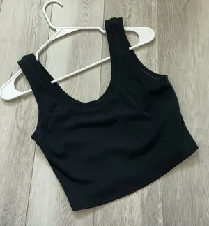 Alo Tank Top crop ribbed knit pullover woemns Black (small) athleisure outdoor thumbnail 1