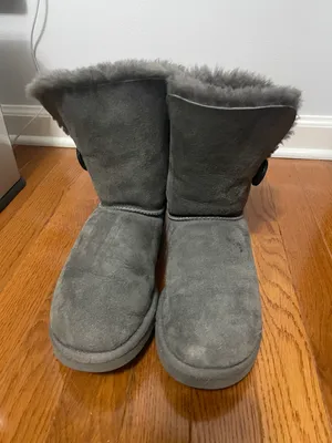 UGG Bailey Button Boot thumbnail 2