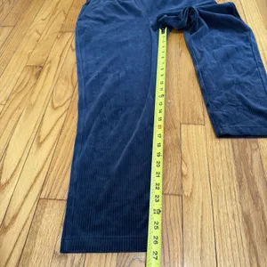 Lululemon‎ Scuba Mid-Rise Wide-Leg Pant 7/8 Length *Velvet Cord True Navy Size 6 thumbnail 8