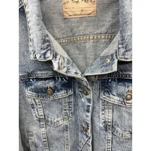 Free People Women's‎ Rumors Seamed Light Wash Denim Classic Jacket Grunge Size L thumbnail 3