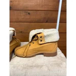 Timberland Women's Authentics Roll-Top boots Wheat Nubuck Sz 8 thumbnail 5