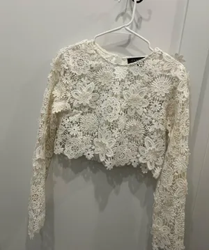 Gracia White Lace Top Size M thumbnail 1
