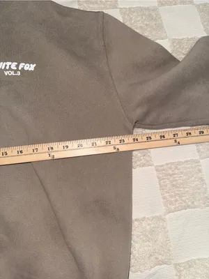 White‎ Fox Boutique Volume 3 hoodie in Khaki size M/L thumbnail 3
