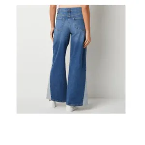 A.N.A. Size 8 Two-Tone High-Rise Wide Leg, Kick Pleat Denim Jeans. New With Tags thumbnail 3