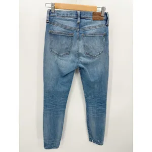 Madewell Jeans Women's 26 Blue Light Wash Denim Distressed 9"‎ High Rise Skinny thumbnail 2