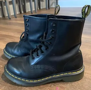 Dr. Martens Boots thumbnail 1