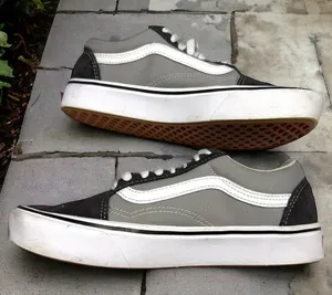 Vans Unisex Old Skool Shoes Sz 8 Womens 38.5 EU Gray Suede‎ ComfyCush SK8 Tennis thumbnail 1