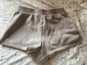 Aritzia perfect fit sweatshirts xs thumbnail 4