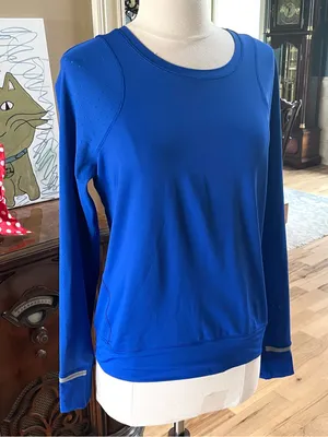 Lululemon Royal Blue Long Sleeve thumbnail 9