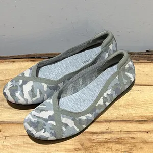 *NEW* Clarks Carly‎ Wish Cloudstepper Camouflage Ballet Flats Size 10 A51 thumbnail 2