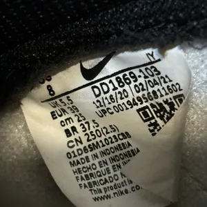Nike High Top Panda Dunks thumbnail 7