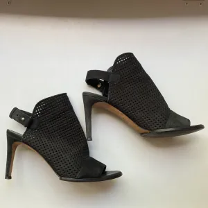 Vince Aden‎ Laser Cut Suede Peep Toe Heel Sandal Slingback Booties Nubuck 7 37.5 thumbnail 4